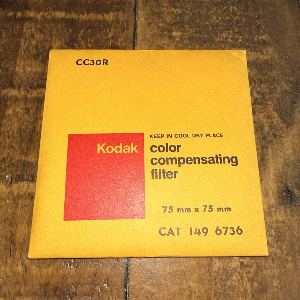 Kodak Wratten No. CC 30R Gelatin Filter - 149 6736 - 75x75mm 3x3" Square - Image 1 of 2