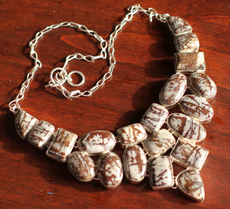 Kate Spade Putting on The Ritz Row Necklace O0RU1920 Neutral Multi