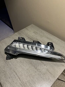 2012-2016 Porsche 911 Carrera RIGHT PASSANGER Daytime Running Light OEM - Picture 1 of 3