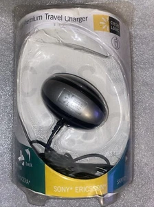 UNIVERSAL PREMIUM TRAVEL CHARGER SONY ERICSSON KYOCERA SANYO BRAND NEW FREE SHIP - Picture 1 of 4