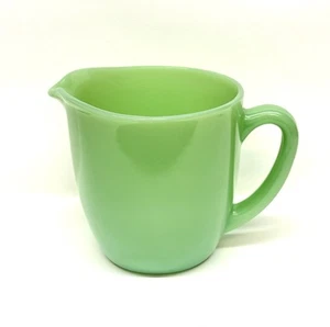 Vintage Fire King Oven Ware Glass Green Jadeite Jadite Milk Cream Pitcher 20 oz - Picture 1 of 12