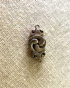 Swirl Shaped .925 Sterling Silver 1 Strand Hook and Eye Clasp - Picture 1 of 4