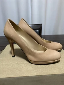 Stuart Weitzman Nude Patent Pumps Size 6N Round Toe Stiletto Heels - Picture 1 of 24