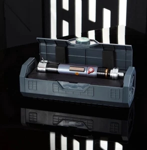 Star Wars Galaxy's Edge Ezra Bridger Legacy Lichtschwert Griff NEU 2. Säbel - Bild 1 von 4
