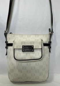 Loewe Vintage Umhängetasche Anagramm Loewe mit abnehmbarer Minitasche - Bild 1 von 15