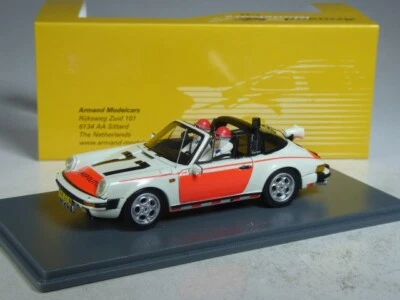 (KI-01-38) Neo Scale Models 43277 Porsche 911 Targa Politie NL 1985, 1:43 in OVP - Bild 1 von 2
