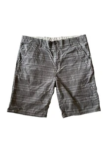 Levi’s Strauss Gray Shorts Regular Fit Men’s Size 38x10 Good Condition - Picture 1 of 13