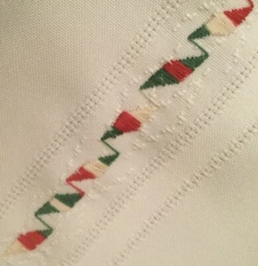 Napkins, creamy with decorative stitches, about 16 x 17, polyester, hand made - Imagen 1 de 5