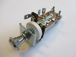 UNIVERSAL HEADLIGHT SWITCH 12 VOLT CHEV HOLDEN FORD HOTROD - Picture 1 of 4