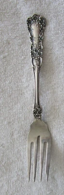 Tenedor de postre para ensalada Buttercup Gorham de plata de ley Foto 1 de 2