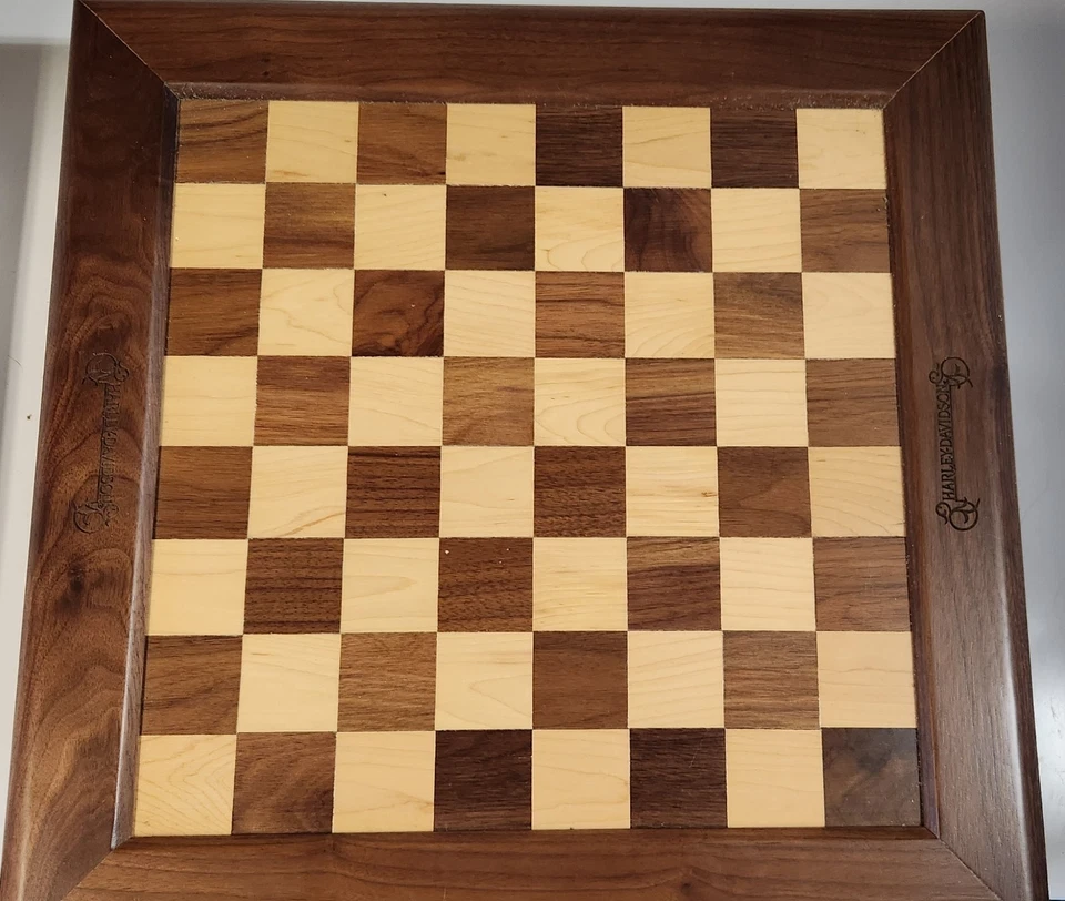 Raro juego de ajedrez coleccionable Harley Davidson 1995 edición limitada #127 de 3000 Foto 1 de 4