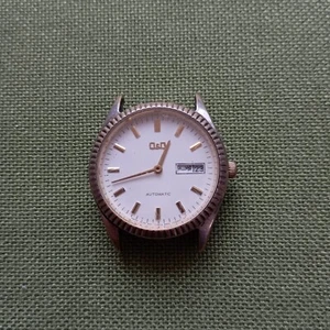 Q&Q automatic movement watch  vintage men for parts - Picture 1 of 8