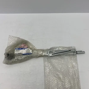 Genuine Manual Window Regulator Front R/H For Ford Ranger Pickup 2.5TD/3.0TD - Picture 1 of 3