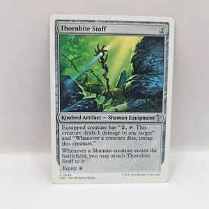 Thornbite Staff casi nuevo #99 MTG Mystery Booster 2 (marco de borde blanco) - Imagen 1 de 3