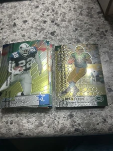 Lot 105 1999 Topps Finest Football Cards Starter Set Lot - Picture 1 of 3