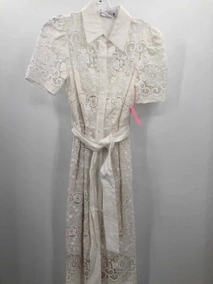 Maxi Vestido Manga Corta Christy Lynn Blanco Talla XS Usado Foto 1 de 3