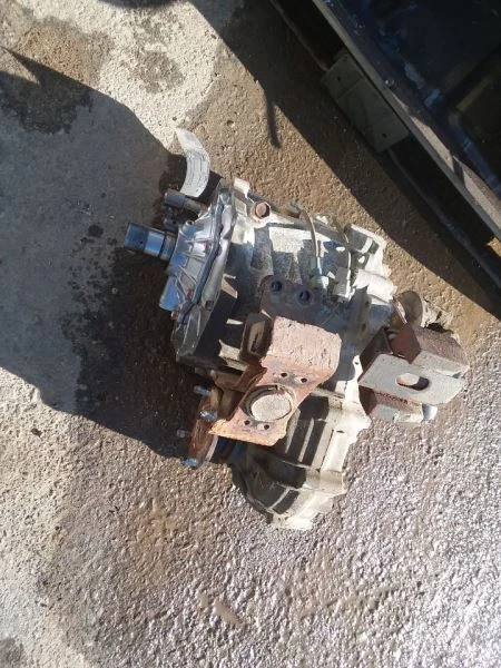 Transfer Case Automatic Transmission 4 Cylinder Fits 92-95 TOYOTA PICKUP 1711513 - Image 1 of 4