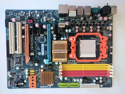 Gigabyte MA790X-DS4 Motherboard AMD AM2 DDR2 PCI-E 2.0 - Image 1 of 4