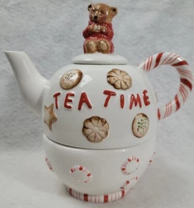 Hallmark Stackable tea for one set says "Tea Time" and has a Christmas bear lid - Picture 1 of 8