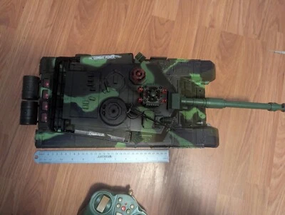 Big 17.3" / 12.6" Rc Tank Military War Tank Electric Car Remote Control Toy Gift - Image 1 of 2