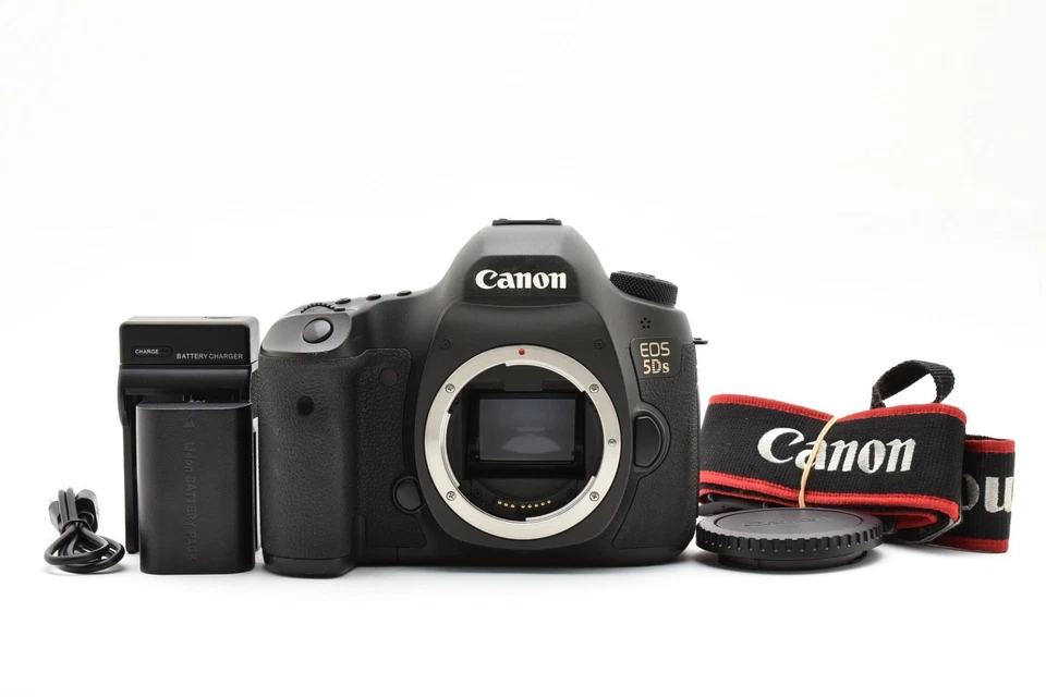 Canon EOS 5DS 50.6MP Digital SLR Camera Body w/Strap From Japan Near Mint #2563 - Image 1 of 4