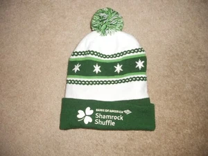 NWOT 2023 Chicago Shamrock Shuffle 8K Running Winter Hat Cap Pom Pom Shuffle on - Picture 1 of 6