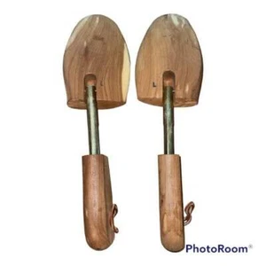 Ganchos de cuero grandes de madera vintage Rochester Shoe Tree Co para zapateros - Imagen 1 de 6
