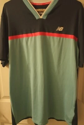 Camisa Atlética New Balance Manga Corta Cuello en V Extra Grande  Foto 1 de 3