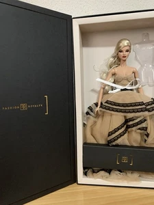Ombres Poetique Mademoiselle Jolie Doll 2014 W Club Integrity Toys Partial MIB - Imagen 1 de 8