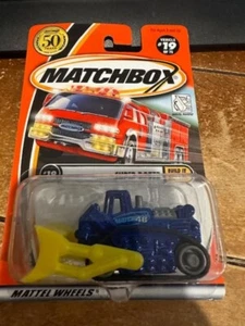 2002 Matchbox Build It Right Super Dozer #19 - Picture 1 of 1