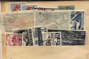 WW STAMP LOT IN MINI STOCK PAGE ICELAND, GREECE, JAMAICA, FRANCE - Picture 1 of 5