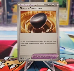 Gravity Gemstone - 137/142 - Pokemon TCG - Stellar Crown - Non-Holo - NM/M - Picture 1 of 2