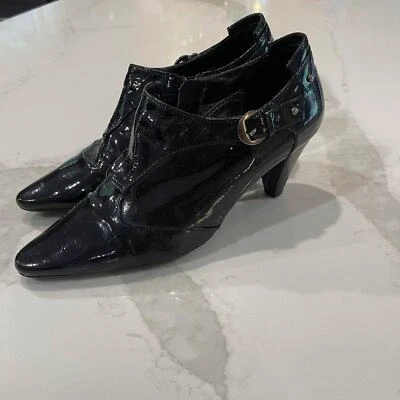 Botines Aquatalia by Marvin K charol negro cremallera lateral para mujer 6,5 Foto 1 de 4