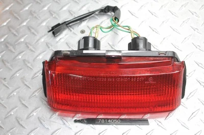 Honda Interceptor 750 1997 VFR750F luz trasera luz de freno trasera Foto 1 de 4