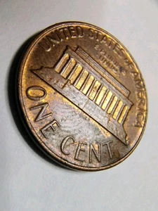 1978 D Penny Vertical Die Crack All The Way Across In Middle Of Building - Picture 1 of 15