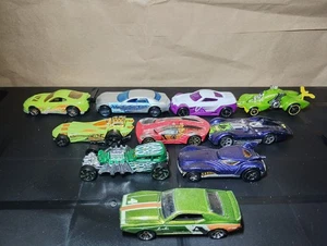 Pacchetto auto Hot Wheels Joblot x10 Bundle #3 - Foto 1 di 1