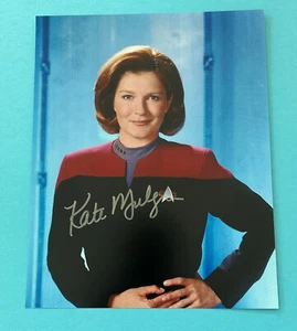 Kate Mulgrew - Star Trek Voyager - signed, original Autogramm !!! - Bild 1 von 1