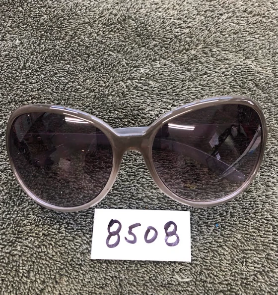 Gafas de sol grandes de color topo para dama Foto 1 de 1