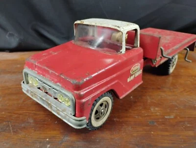 Vintage 1963 Tonka Ramp Hoist flatbed rollback tow wrecker truck No. 640 - Image 1 of 4