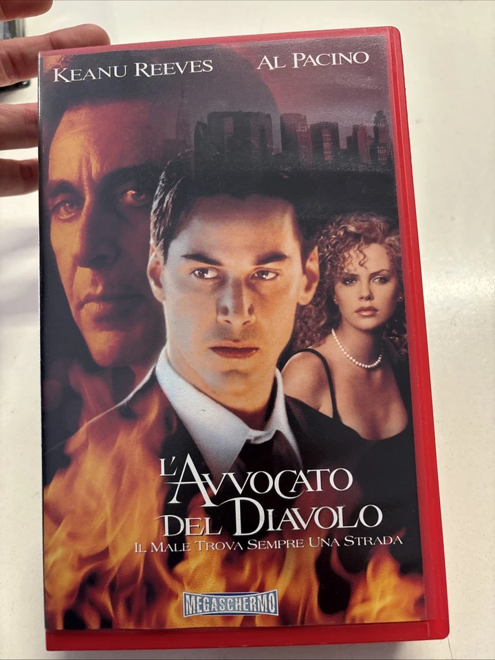 L’AVVOCATO DEL DIAVOLO ( Vhs)  1997 - Immagine 1 di 3