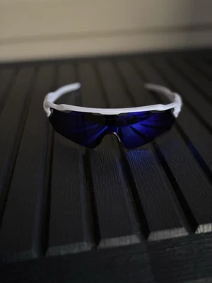 Gafas de sol Oakley Radar EV Path polarizadas, Prizm, blancas/azules Foto 1 de 4