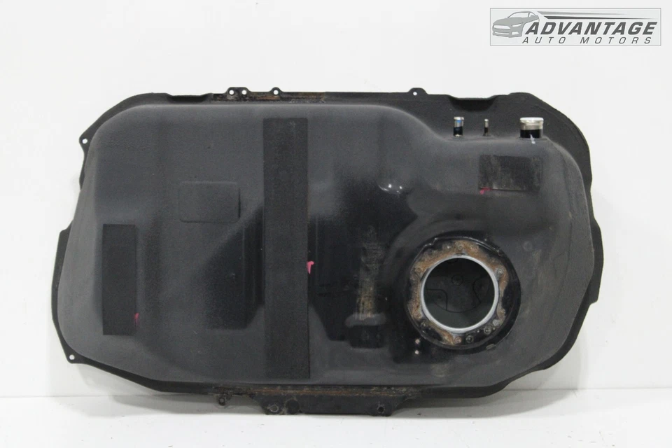 MITSUBISHI OUTLANDER SPORT 2018-2023 2,0 L depósito de combustible de gasolina OEM Foto 1 de 4