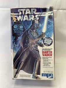 star wars Vintage model kit mpc darth vader figure 1979. Assembled - Picture 1 of 6