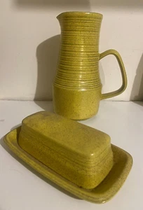 Mikasa - 'Painted Sands' Yellowstone Jug & Butter Dish with Lid - Picture 1 of 3