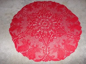Lace Table Topper/Tree Skirt Red Angel design 48"round - Picture 1 of 6