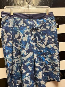 Women NWT  "Art Class" blue beach shorts. Size 18 Reg. $14.99 - Picture 1 of 2