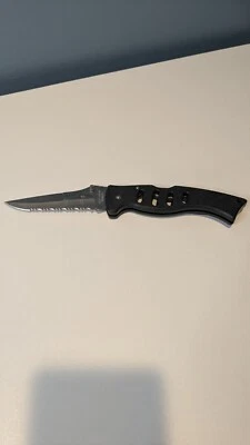 Frost Country Flying Falcon Green Beret USA Stainless Steel Pocket Knife - Image 1 of 4