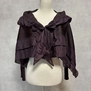 Poncho scialle mantello marrone PLEATS PLEASE ISSEY MIYAKE nastro arricciato bolero taglia M - Foto 1 di 10