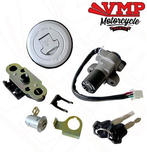 Nuevo Juego de llaves de bloqueo Barril de encendido Tapa de combustible Cerraduras para Lexmoto Venom 125 SK125-22 - Imagen 1 de 3