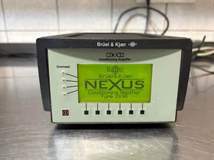 Bruel & Kjaer Nexus 2690 2-kanałowy wzmacniacz kondycjonujący mikrofon 6 miesięcy gar - Zdjęcie 1 z 10